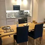 Erica Apartment *